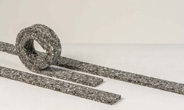 Strook met trillingsisolatie